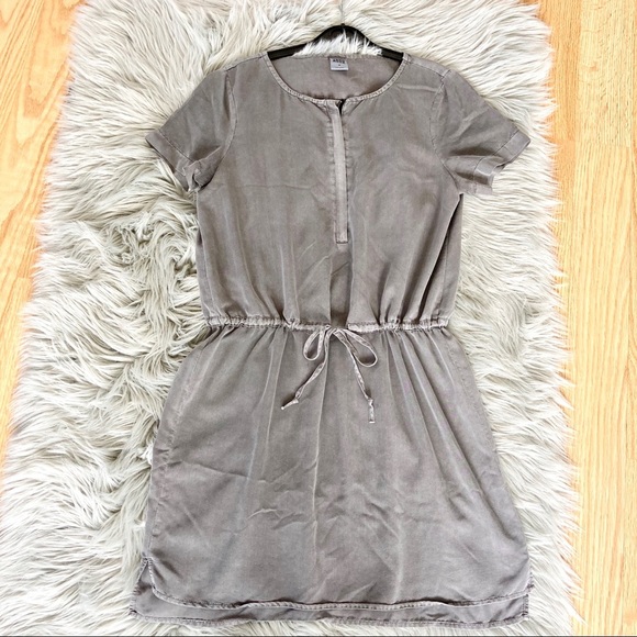 Vero Moda Dresses & Skirts - Vero Moda Dress size M